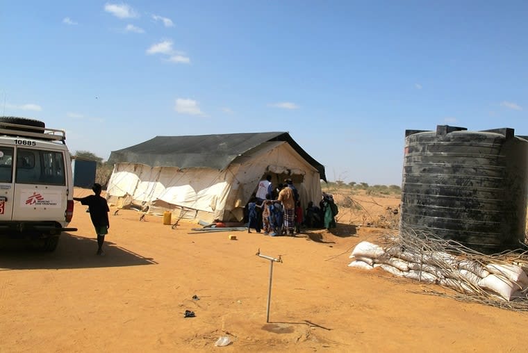 ケニア：ダダーブ難民キャンプに迫り来る健康危機──資金援助が急務