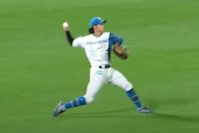 21-year-old ``Bakushoku laser'' is ``sharp and perfect'' The pitcher's screaming transcendence is ``fast even after catching''