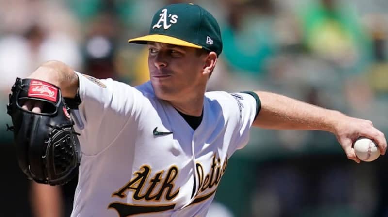 Athletics wins second straight win of the season Fujinami hits one batter for second win
