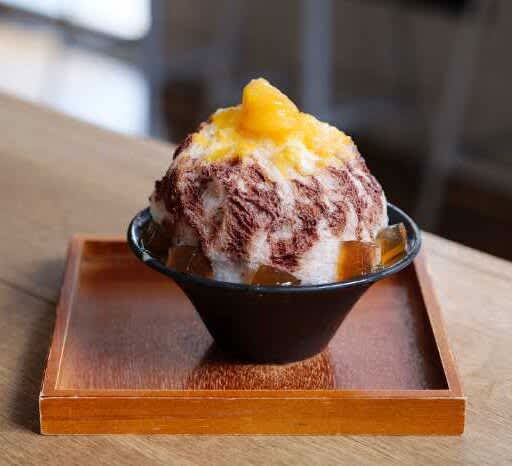 The ever-popular ``chocolate shaved ice'' from minimal is now available in an upgraded version♡