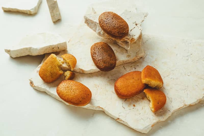 picture?Baked goods, right?What is a juicy “financier” that makes you want to look twice!?