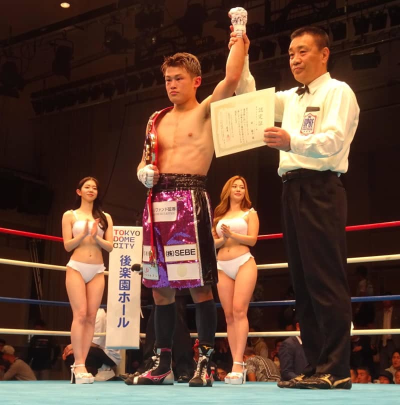 Boxing Shunto Tsutsumi Takes Japan's Fastest Oriental Pacific Championship Breaking Down 8 Audition Participation Brother also supports