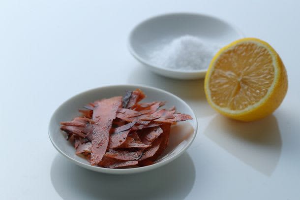 Three new flavors will be released from the finest appetizer "Gentleman's Temptation" using dried bonito