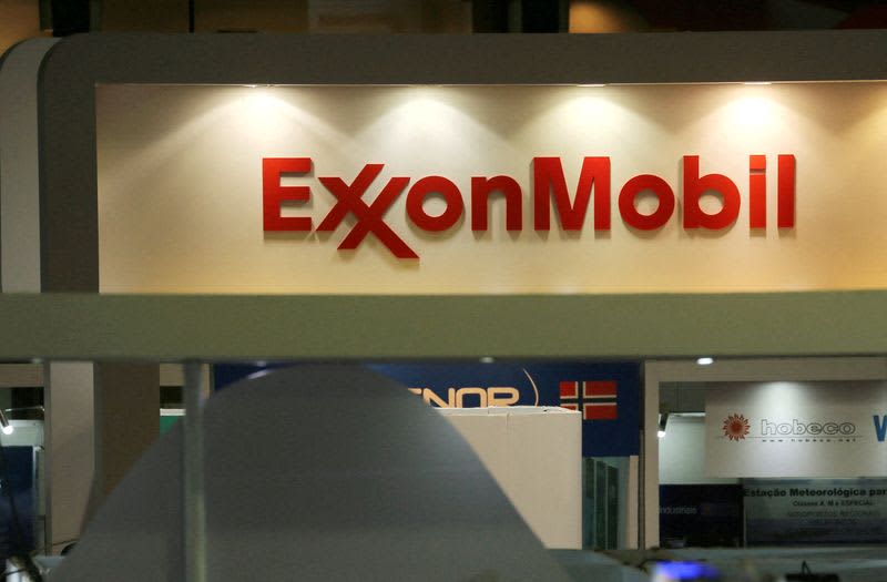 Exxon-Chevron Shareholders Meeting Rejects Climate Change Proposals