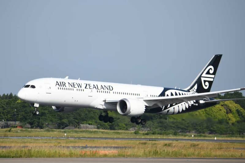Air New Zealand weighs more than 1 international passengers