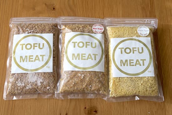 It tastes just like meat!I tried cooking using alternative meat "TOFU MEAT" made of tofu