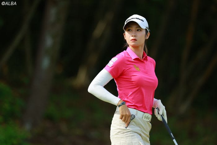 ルーキーのP.サイパンとウー・チャイェンが首位　大林奈央ら3位