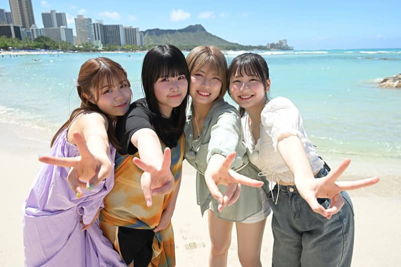 STU48 Yuraku Ikeda, NGT48 Reina Seiji & Hino Mimura & Riri Arai enjoy their trip to Hawaii! "5th…