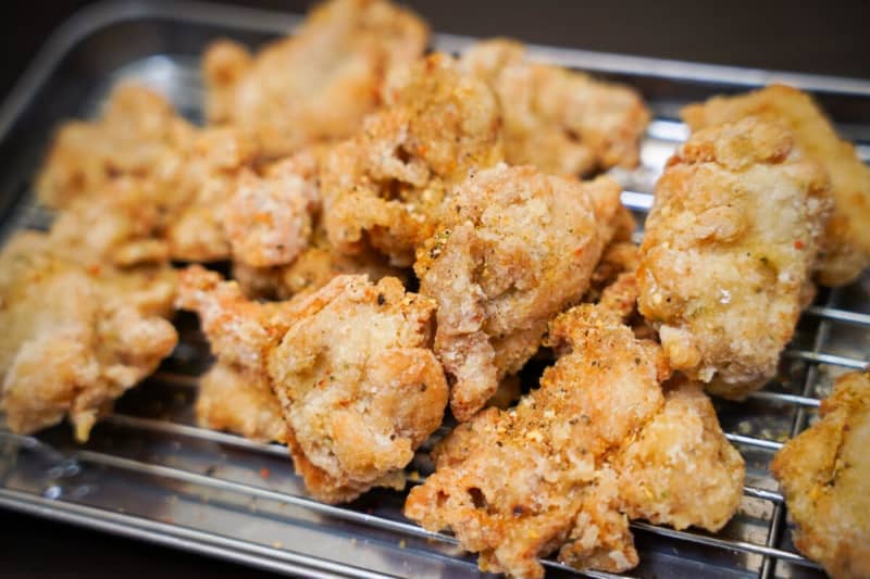 The level that a specialty store can open... Ryuji's "dangerous fried chicken" is easy but too delicious