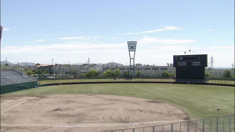 【第9回愛知県高野連招待試合】第1試合 至学館 vs 花巻東／第2試合 中京大中京 vs 花巻東