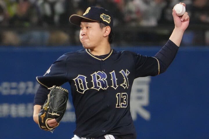 宮城大弥が“プロ初打点”でトレンド入り！ 塁上でみせたガッツポーズにファンも興奮「可愛すぎるだ…