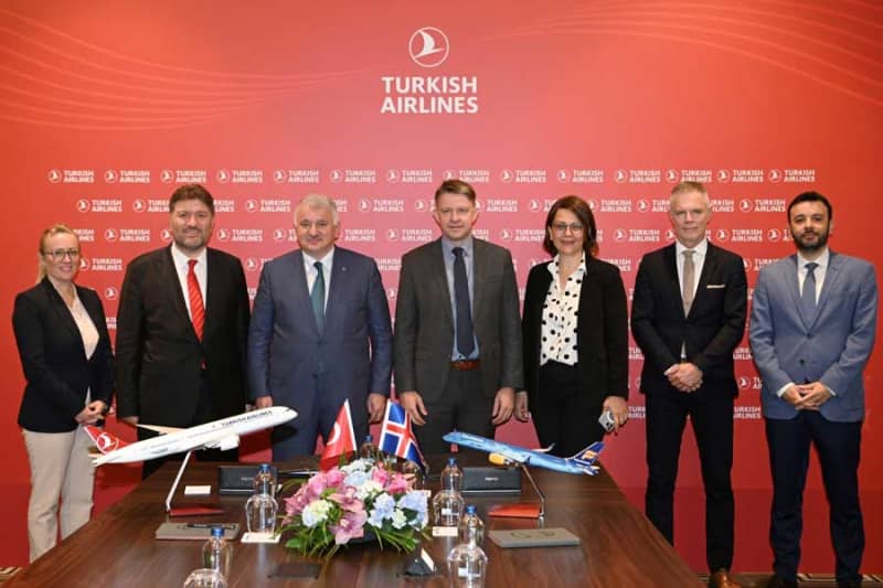 Turkish Airlines and Icelandair sign codeshare agreement