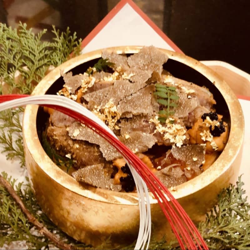 驚愕！　一杯2万円のカツ丼!?　「食のエンターテインメントや！」
