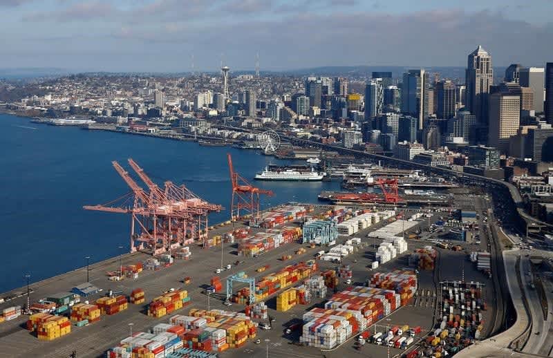 U.S. trade deficit rises 4% to $23 billion in April, fastest growth in nearly eight years