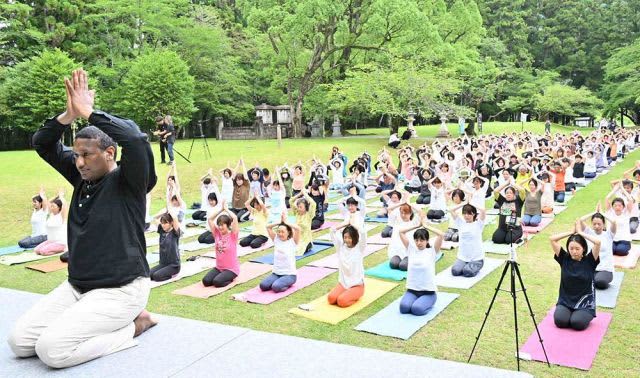 Dedication of Yoga at the Land of Resurrection Kumano Hongu Taisha Grand Shrine, Oyunohara, 350 Indian Masters