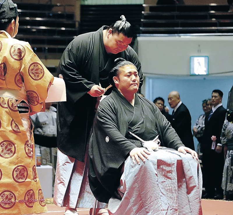 Former Toyoyama says goodbye in tears "I was saved by sumo"