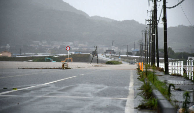 ⚡ ｜ [Breaking news] Mudslides in multiple places in Mashiki Town, Kumamoto