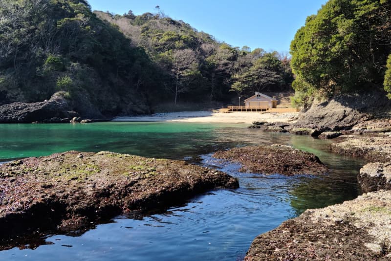 Hyogo / Takeno Onsen "Kyukamura Takeno Kaigan" Neighborhood beach "Anjahama" is like a private beach! ~8/27