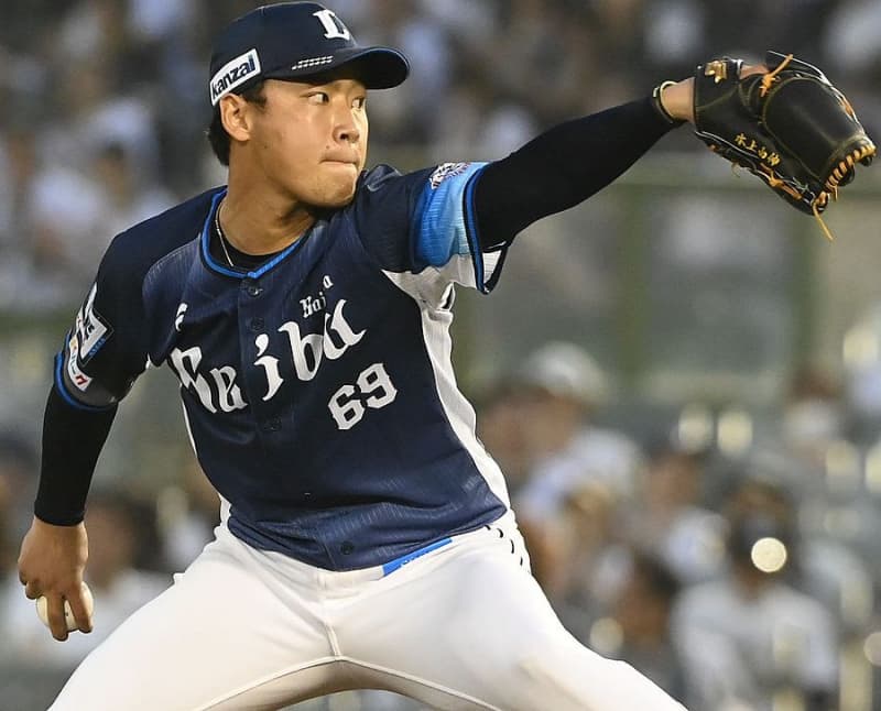 Seibu is at the bottom with 7 consecutive losses and 5 games behind Rakuten in 4th place…The only Komei is Yoshinobu Mizukami, who has returned to the mound for the first time in about 3 months