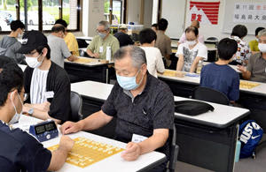 Prefectural amateur shogi master match opens in Shirakawa