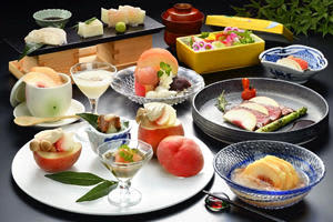 Seasonal taste… Kaiseki cuisine full of peach, Anabaru Onsen Yoshikawaya limited accommodation plan