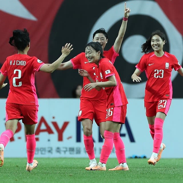 "Super cute" Former I-Kobe Korean women's national team DF, spotlight on reaction after Golasso! "Best ever...
