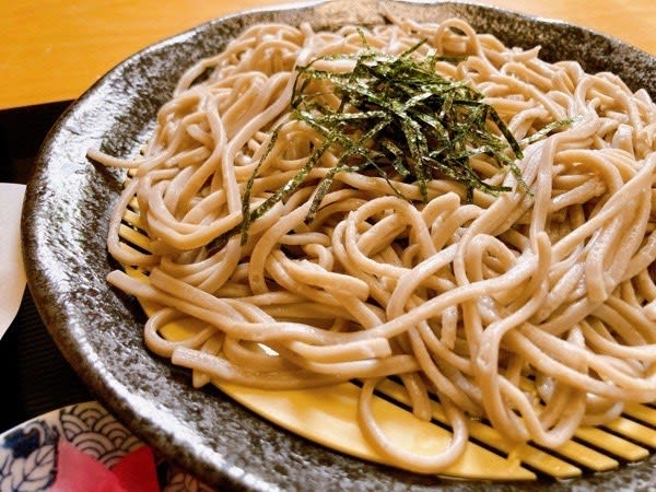 【薩摩川内市】こんな十割そば初めて！ツルモチ食感が癖になる「おもと茶屋」