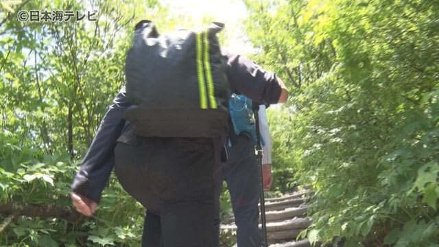 In the summer mountain season, take care of your physical condition until you go down the mountain.In the case of a person who died after requesting rescue, the police called for the submission of a mountain climbing notification.