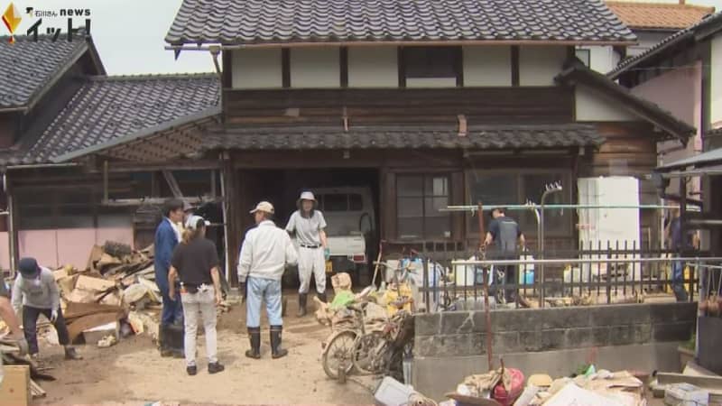 Damage due to heavy rain starting on the 12th...Recovery work started by volunteers in Ishikawa and Tsubata Town 2 flooded buildings in 2 cities and 91 towns