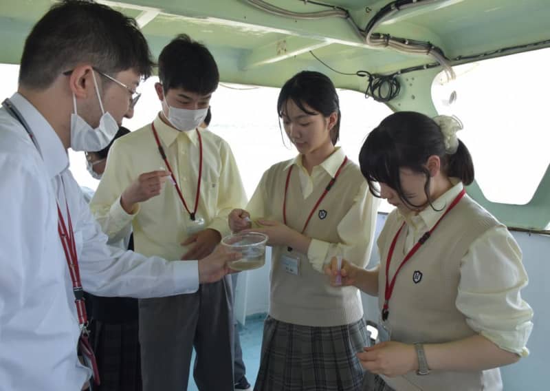 High school student meeting to think about the future of Kasumigaura in Tsuchiura, Ibaraki