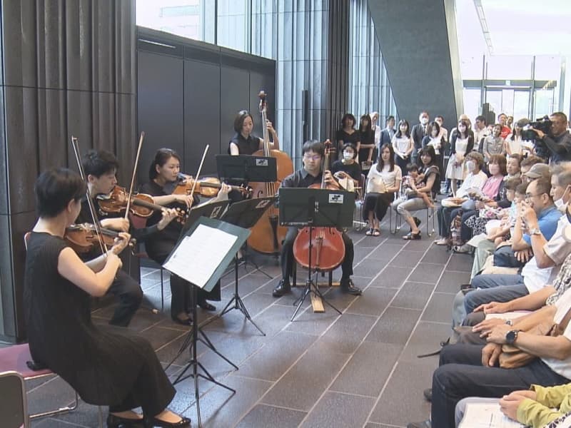 新型コロナの影響で中止に…名古屋フィルハーモニー交響楽団が「まちかどコンサート」ビルのロビーで開催