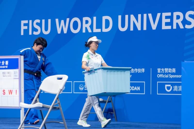Chengdu Universiade, 2 volunteers fully prepared