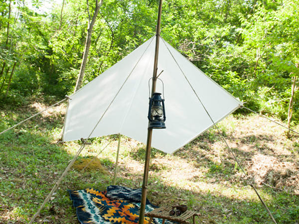 Keep your summer camp cool and comfortable!The handmade sunshade is more amazing than I thought...!