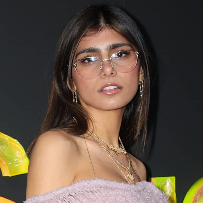 Mia Khalifa's jewellery label appeals to the devil inside ï½œ BANG Showbiz  English