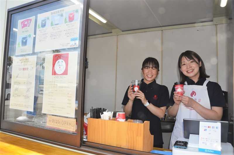 カフェや陶芸体験…本渡港をにぎわいの場に　熊本・天草市が実証実験、24年1月末まで