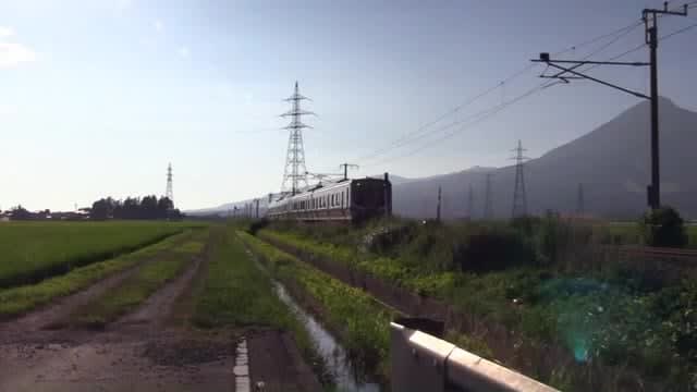 A drone collides with a running train on the JR Ban'etsu West Line, and the train stops in an emergency.