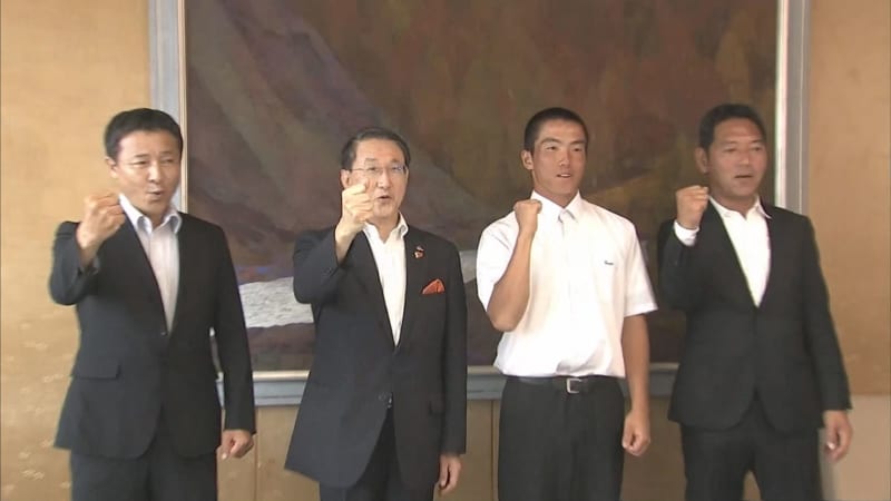 [High School Baseball] Tottori Commercial Reported Koshien Participation to Governor Tottori Prefecture and Tottori City