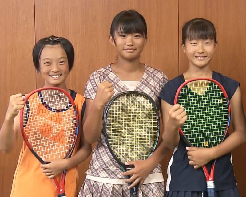 Three 6th grade elementary school students who are in great shape, practicing during the summer vacation and are enthusiastic about participating in the national tournament Mie Tsu City