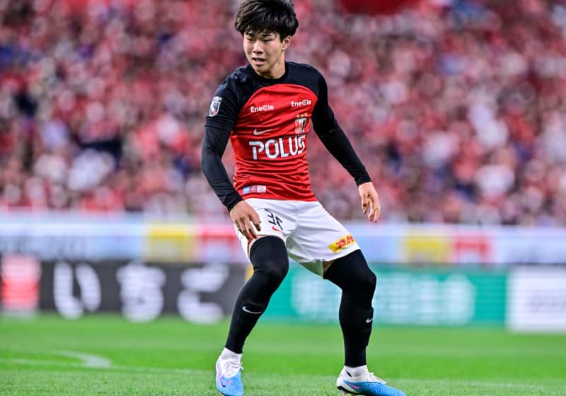 Behind Urawa midfielder Junpei Hayakawa's dynamism in his first start in the league, there is Ogiwara, a senior in the lower organization. "I've known you since I was little...