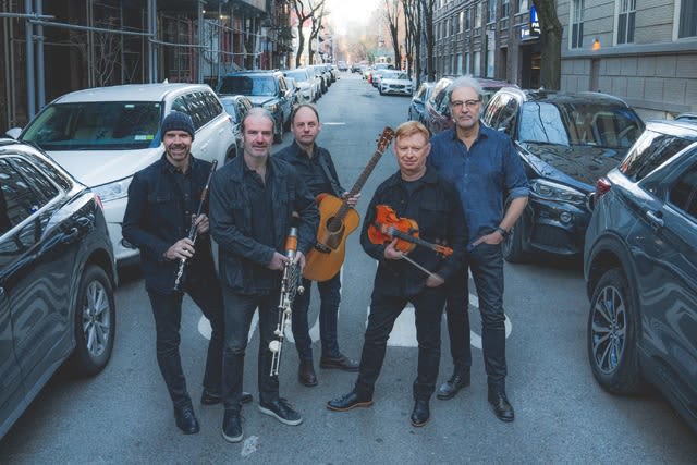 Lunasa start crowdfunding for production of live album in Japan