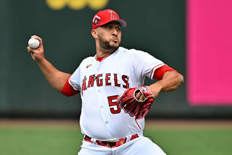 Re-flaming in the 1th inning with a 9-point lead!Angels goalkeeper Estevez: 'It's a tough time right now, we'll get through it'
