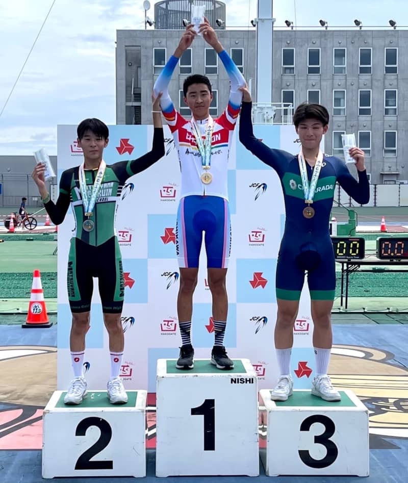 Gakuho Ishikawa's Mitsushi Narita V High School Overall Bicycle Men's Point Race Rapid Growth, Amazing First Year "Best Race"