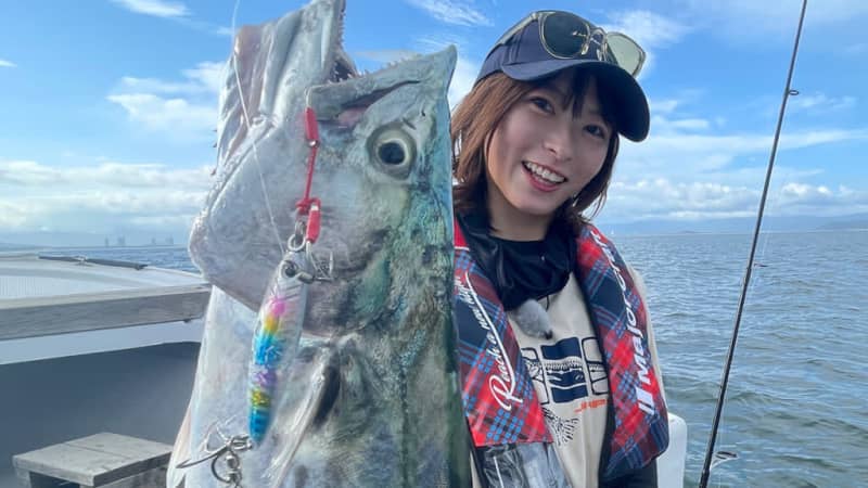SLJ Sabiki's catch is amazing!Spanish mackerel, grunt, red sea bream, pheasant grouper, magochi, and even squid!? The strongest gimmick...