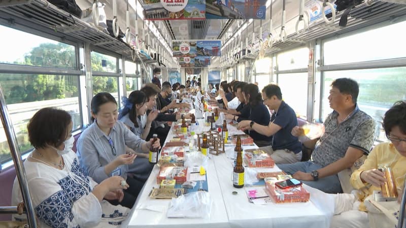 大阪モノレールで“１日限定”特別車両運行　Ｇ７サミットで提供された料理や酒を車…