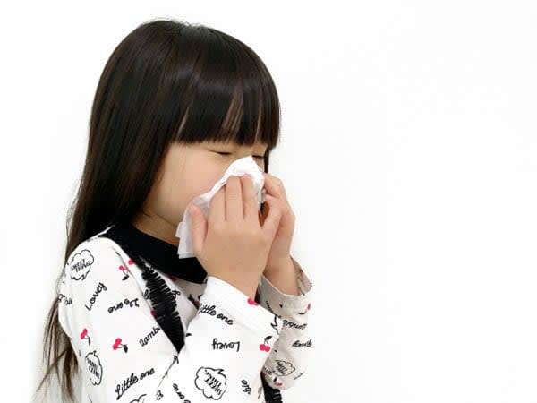 Is it wrong to use antibiotics because of the "color" of a runny nose?Journal of the American Medical Association reports