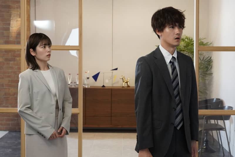 Chiharu (Fuka Koshiba) will be in charge of Tomatsu (Shoyuki Hayama) by herself, but..."Devil's Job Changer" Episode 1 Trailer