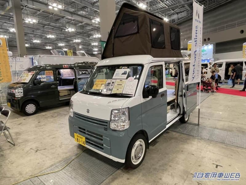 The sideways pop-up roof is very convenient!Light camper based on Suzuki Every
