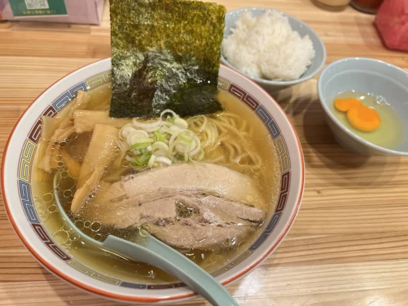 Chinese soba noodles for breakfast only at Sendai's Iekei ramen shop & free egg over rice