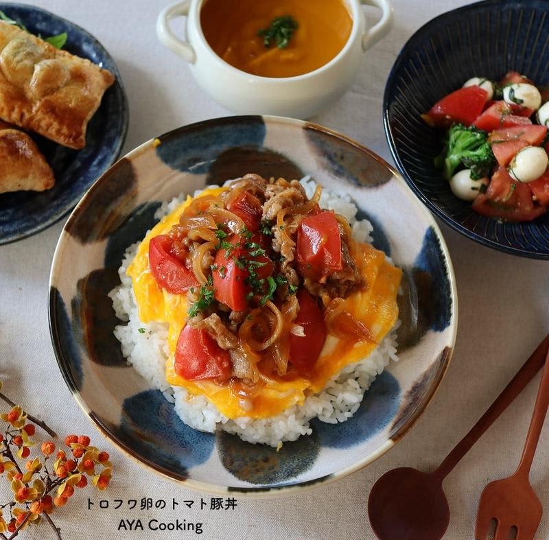 Leave it to us to make it fresh or full! "Pork x Tomato" Donburi Recipe