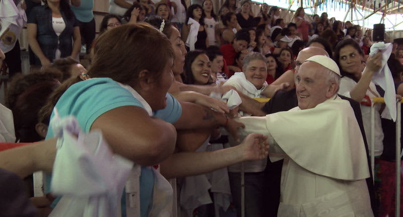 Pope Francis visits the world and gives hope to people "Traveling Pope" notice